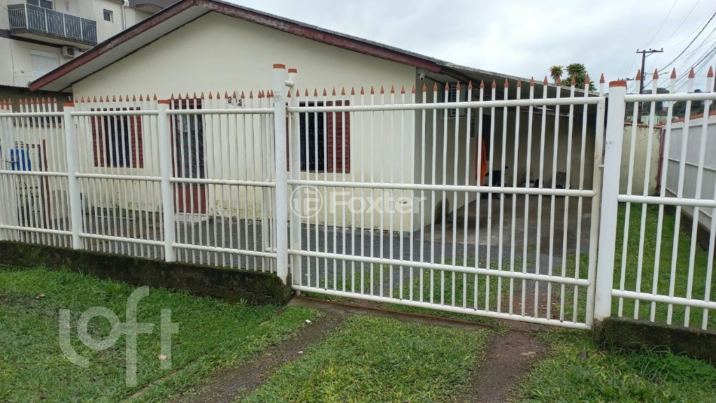 Casa à venda com 6 quartos, 396m² - Foto 29