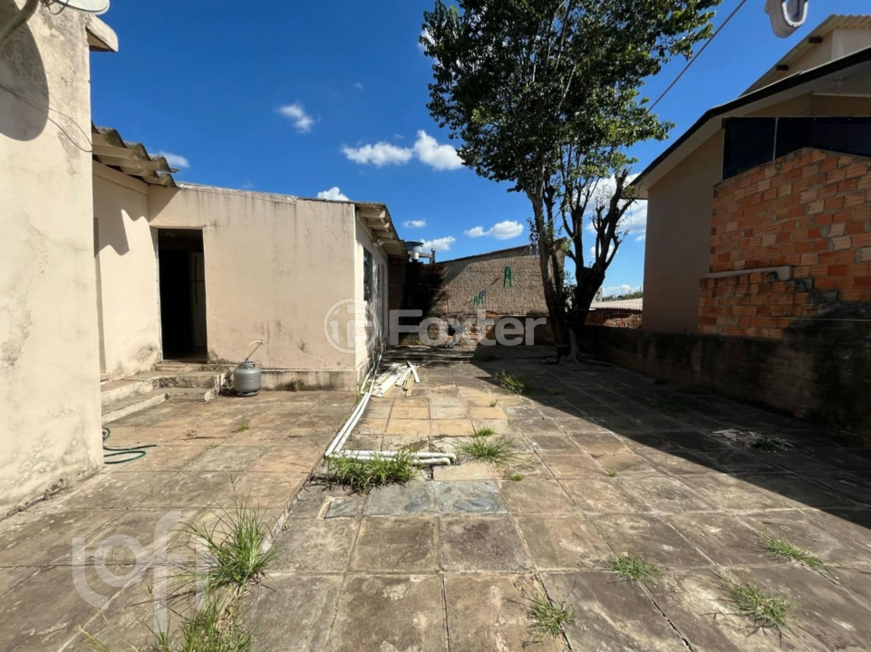 Casa à venda com 3 quartos, 80m² - Foto 16