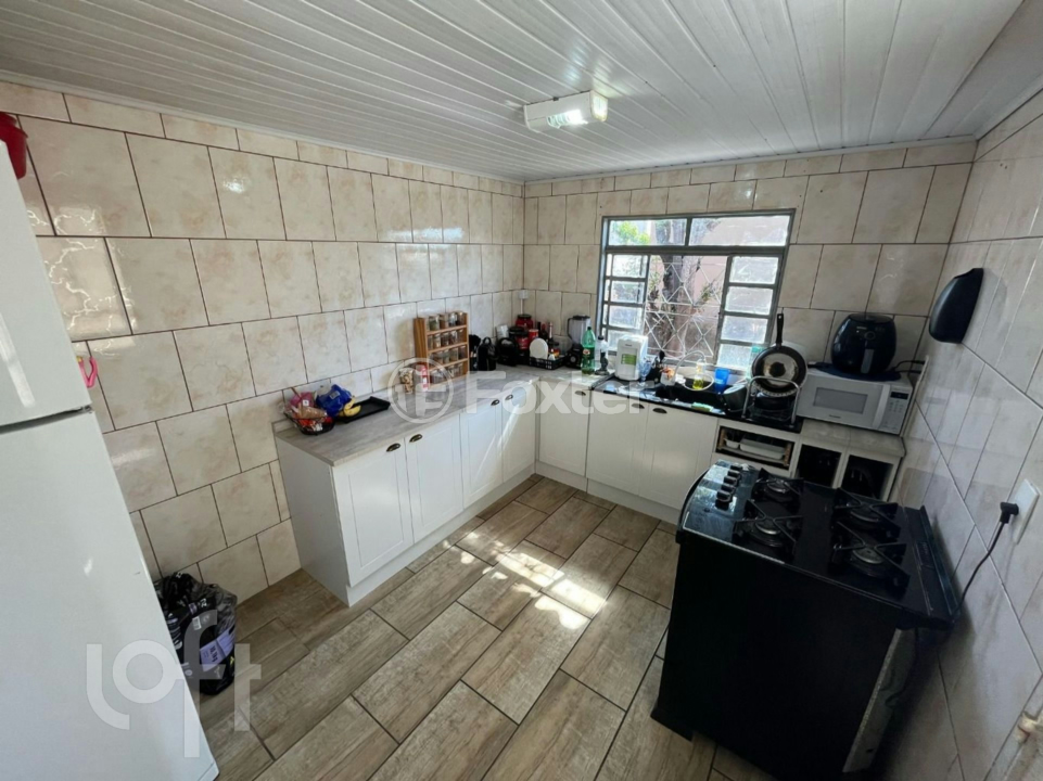 Casa à venda com 3 quartos, 80m² - Foto 7