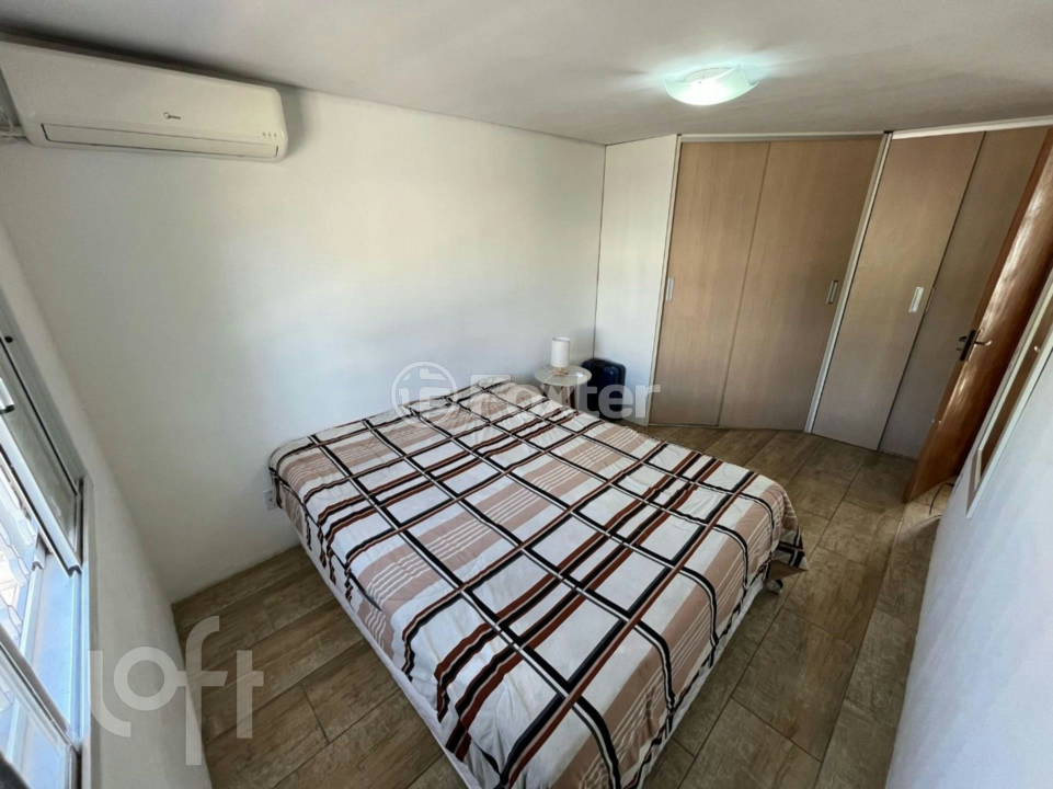 Casa à venda com 3 quartos, 80m² - Foto 5