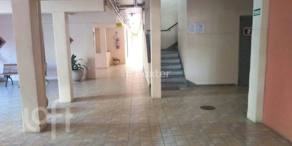 Apartamento à venda com 2 quartos, 39m² - Foto 4