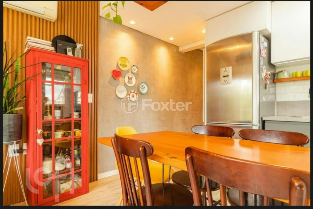 Apartamento à venda com 2 quartos, 67m² - Foto 4