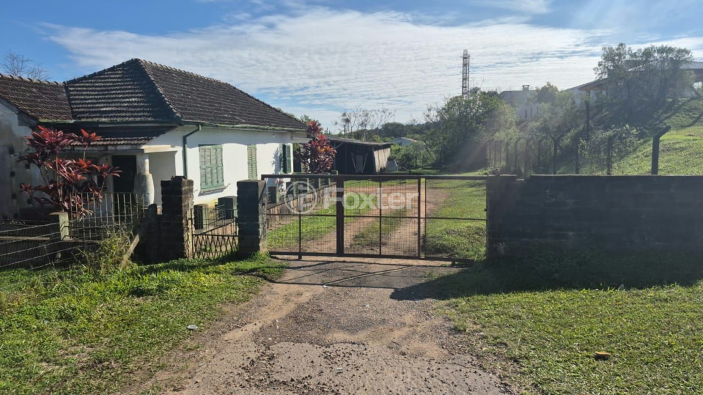Terreno à venda com 3 quartos, 10000m² - Foto 4