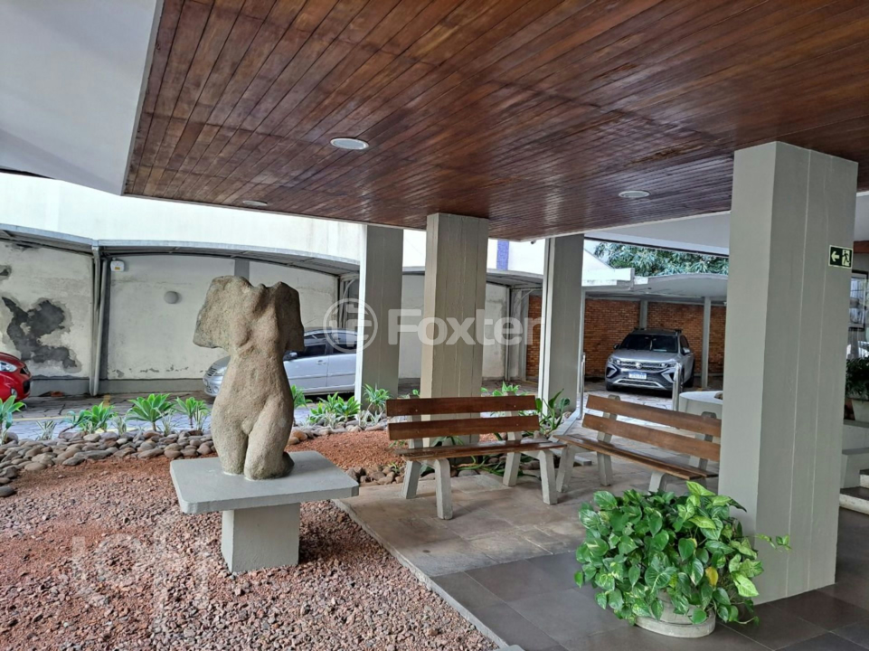 Apartamento à venda com 2 quartos, 77m² - Foto 1