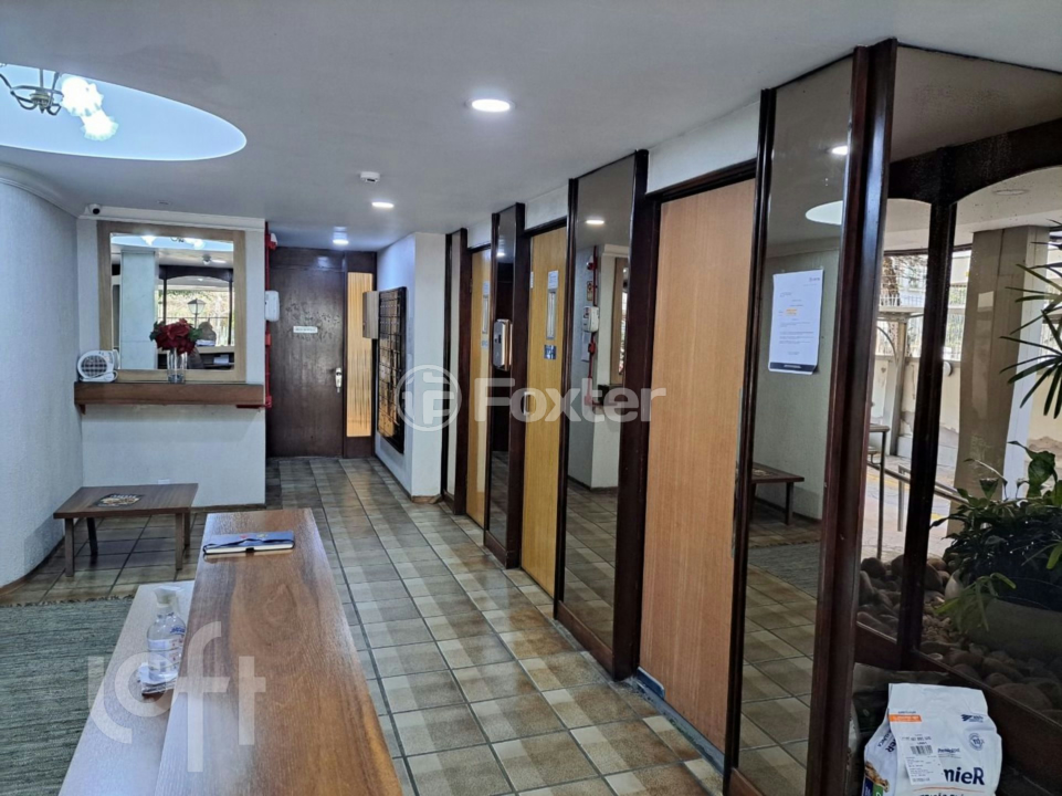 Apartamento à venda com 2 quartos, 77m² - Foto 4