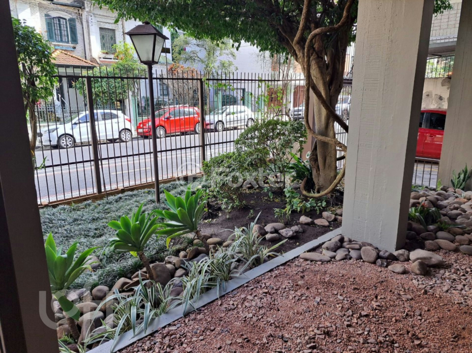 Apartamento à venda com 2 quartos, 77m² - Foto 2