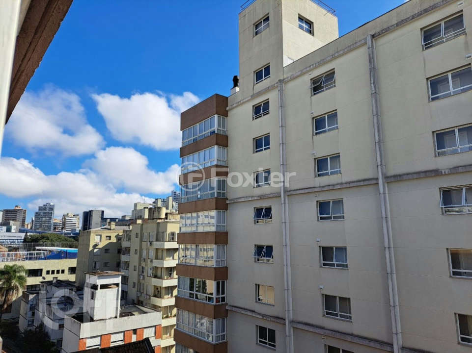 Apartamento à venda com 2 quartos, 77m² - Foto 28