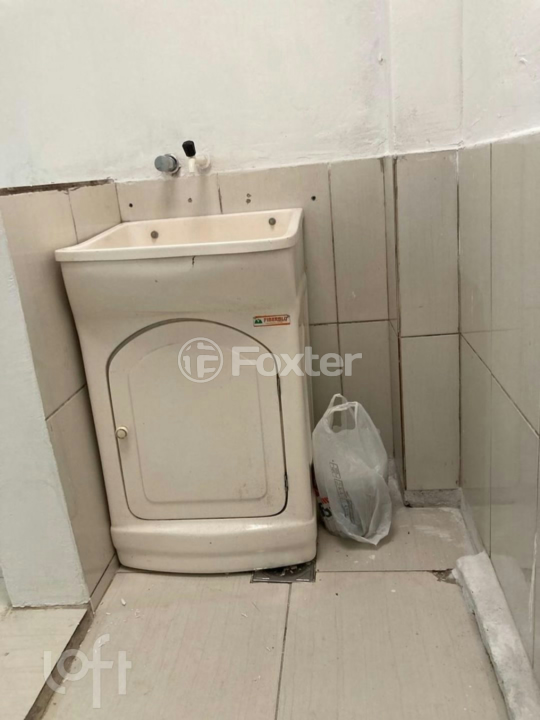 Apartamento à venda com 1 quarto, 32m² - Foto 22