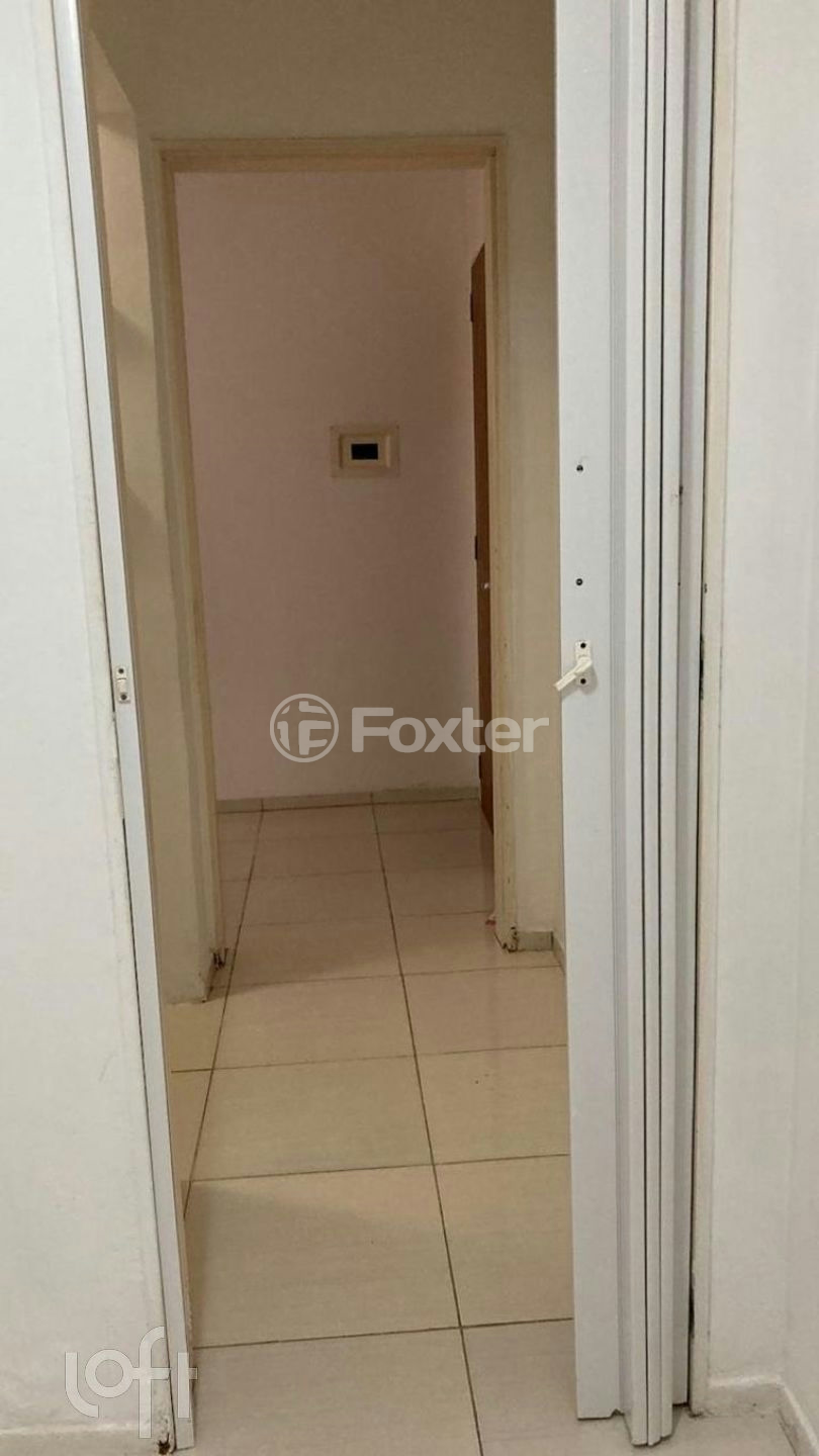 Apartamento à venda com 1 quarto, 32m² - Foto 12