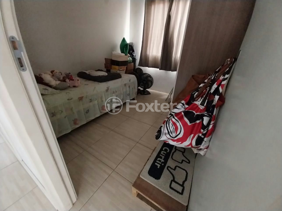 Apartamento à venda com 2 quartos, 42m² - Foto 4