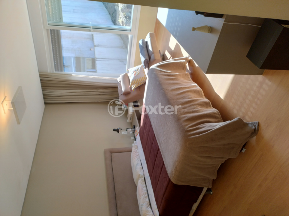 Casa de Condomínio à venda com 3 quartos, 211m² - Foto 9