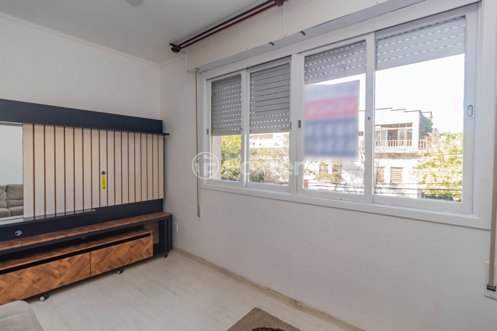 Apartamento à venda com 2 quartos, 67m² - Foto 2