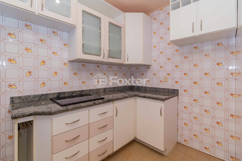 Apartamento à venda com 2 quartos, 67m² - Foto 18