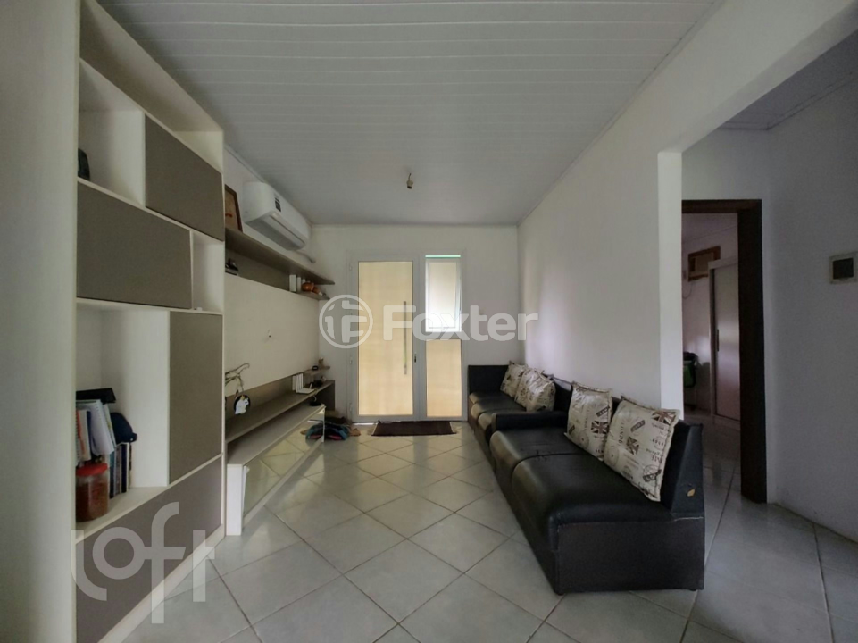 Casa à venda com 3 quartos, 76m² - Foto 8