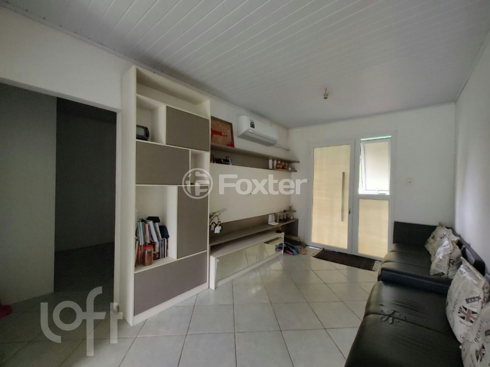 Casa à venda com 3 quartos, 76m² - Foto 7