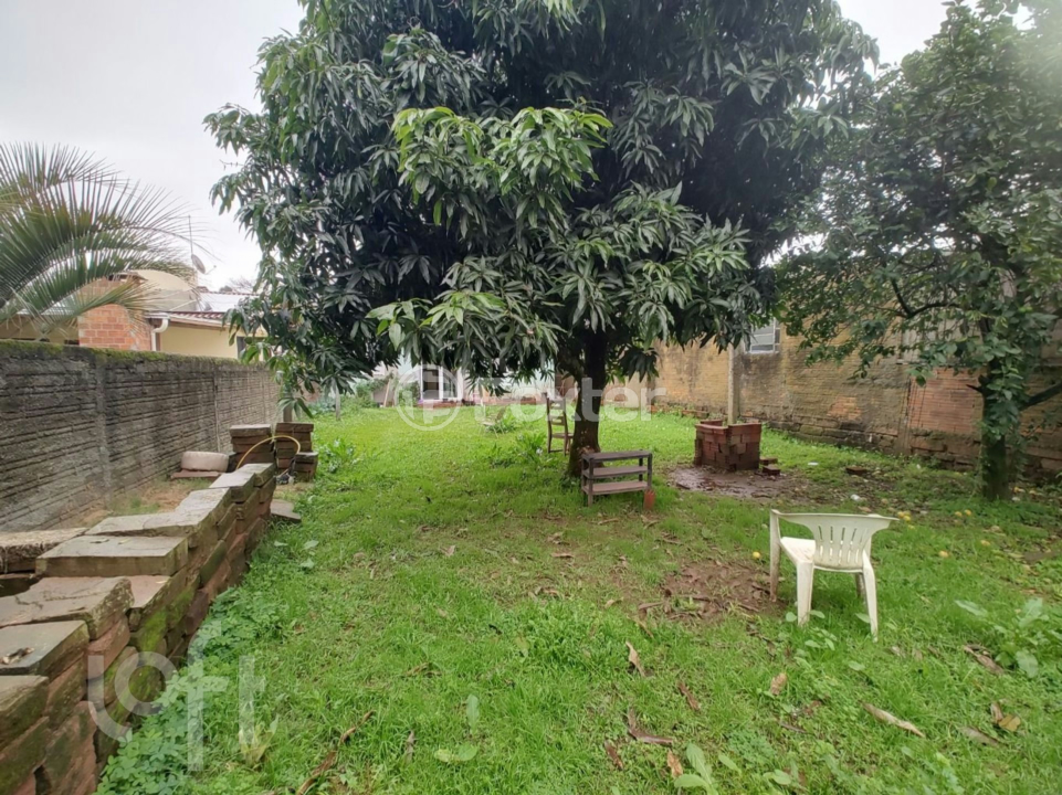Casa à venda com 3 quartos, 76m² - Foto 5