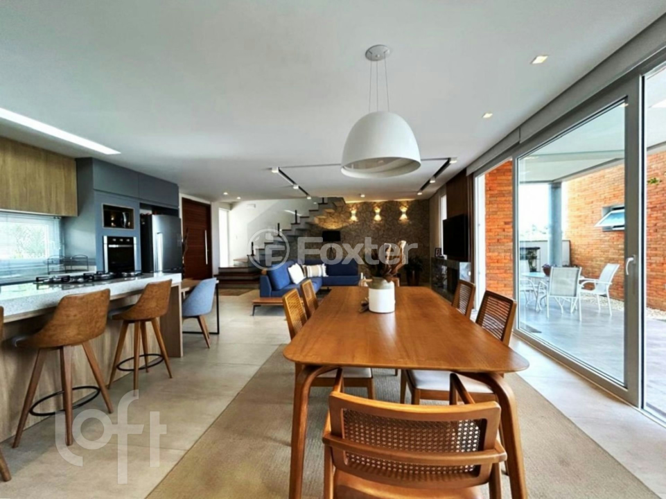 Casa à venda com 3 quartos, 274m² - Foto 3