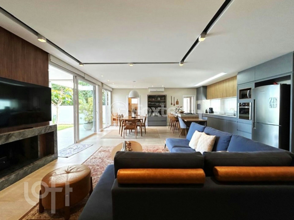 Casa à venda com 3 quartos, 274m² - Foto 16