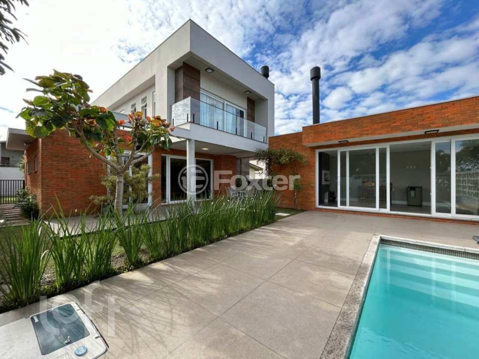 Casa à venda com 3 quartos, 274m² - Foto 5