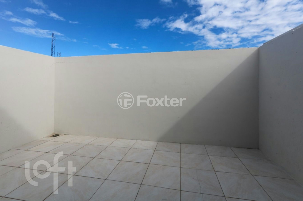 Casa à venda com 2 quartos, 43m² - Foto 16