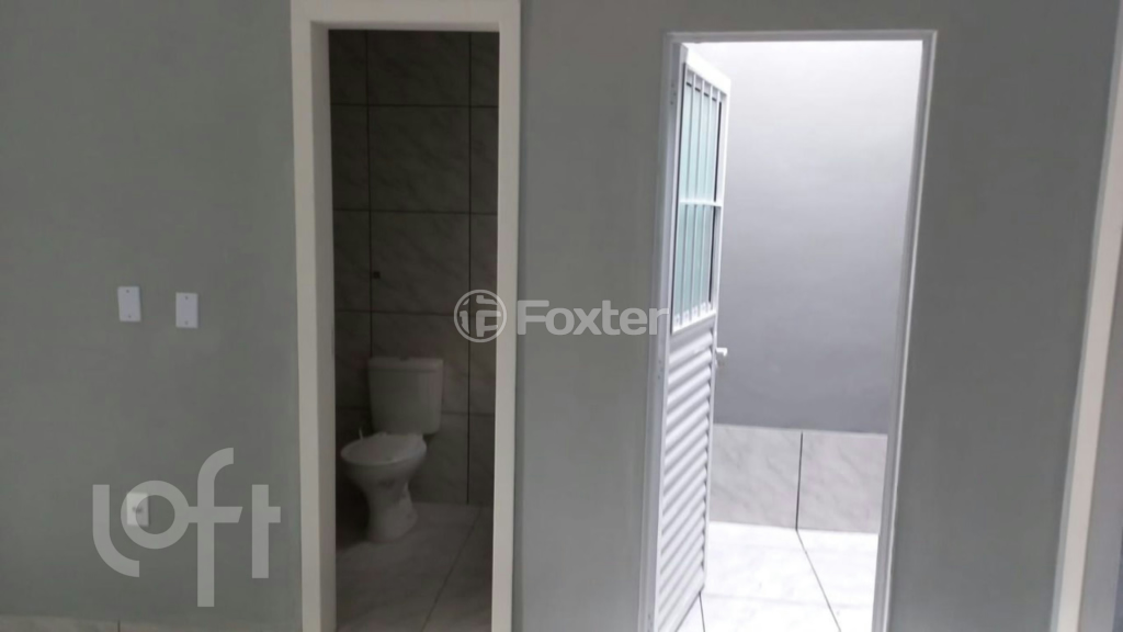 Casa à venda com 2 quartos, 60m² - Foto 25