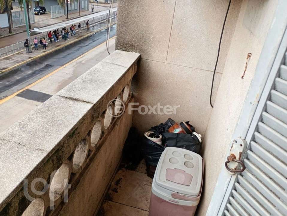Apartamento à venda com 2 quartos, 70m² - Foto 24