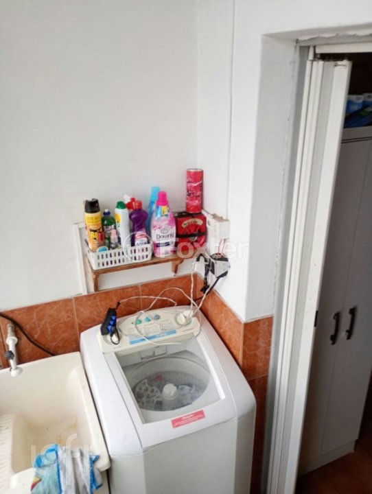 Apartamento à venda com 2 quartos, 70m² - Foto 9
