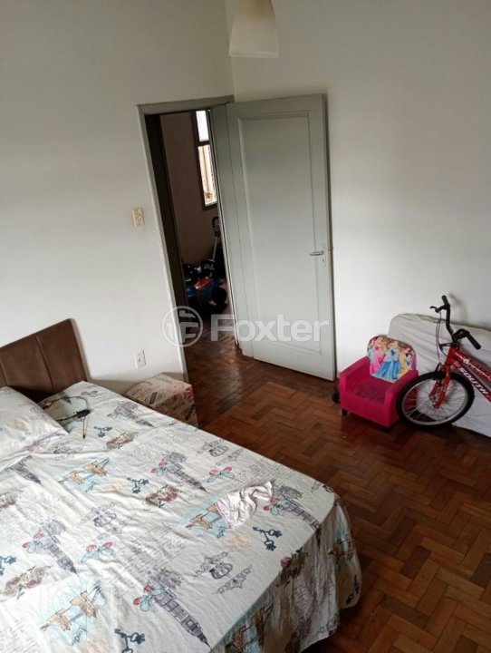 Apartamento à venda com 2 quartos, 70m² - Foto 19