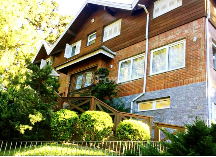 Casa à venda com 5 quartos, 700m² - Foto 2