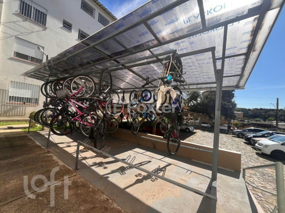 Apartamento à venda com 2 quartos, 41m² - Foto 22