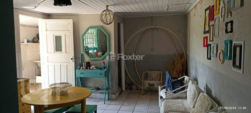 Casa à venda com 2 quartos, 111m² - Foto 2