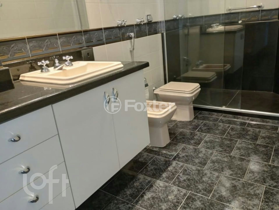 Apartamento à venda com 3 quartos, 149m² - Foto 4