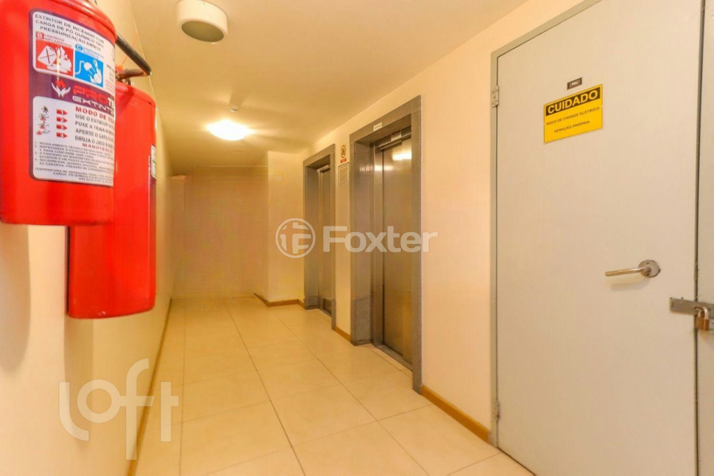Apartamento à venda com 3 quartos, 50m² - Foto 29
