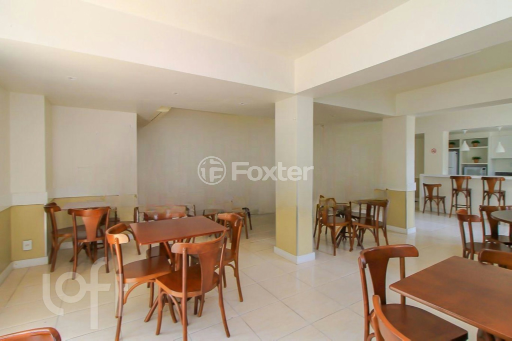 Apartamento à venda com 3 quartos, 50m² - Foto 27