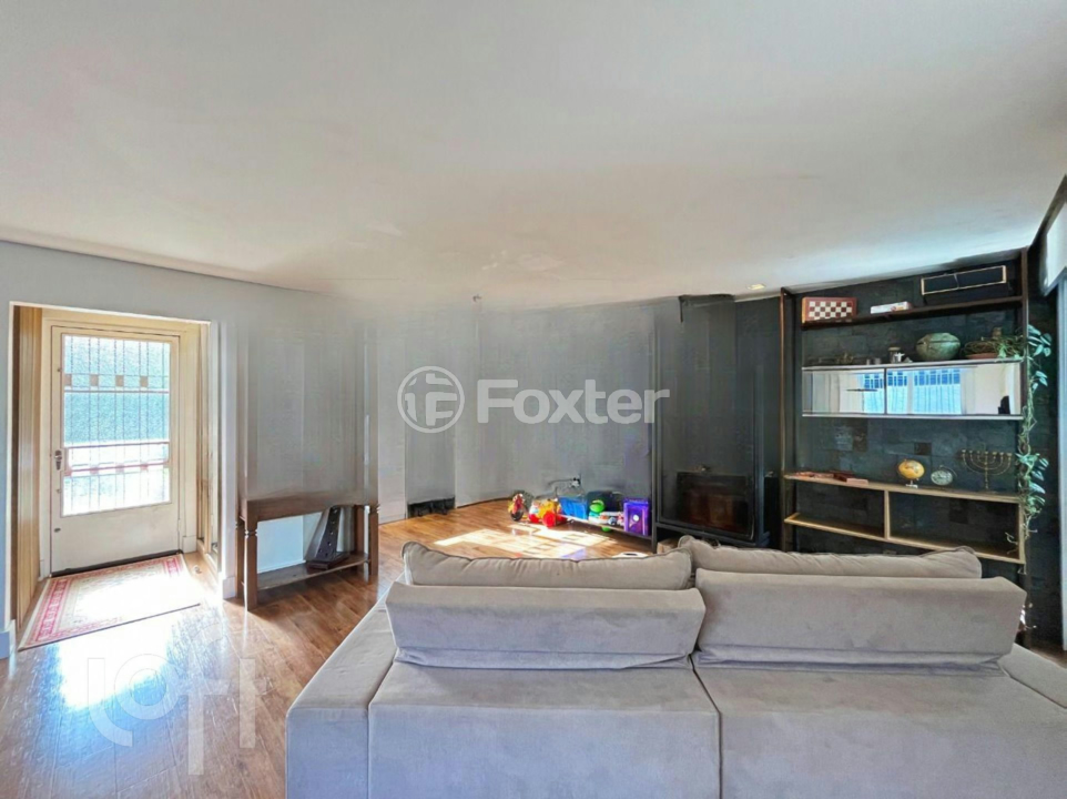 Casa à venda com 3 quartos, 170m² - Foto 2