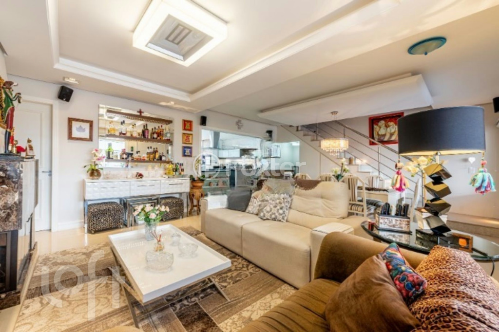 Casa de Condomínio à venda com 3 quartos, 203m² - Foto 1
