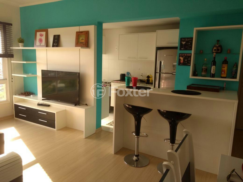 Apartamento à venda com 3 quartos, 80m² - Foto 1