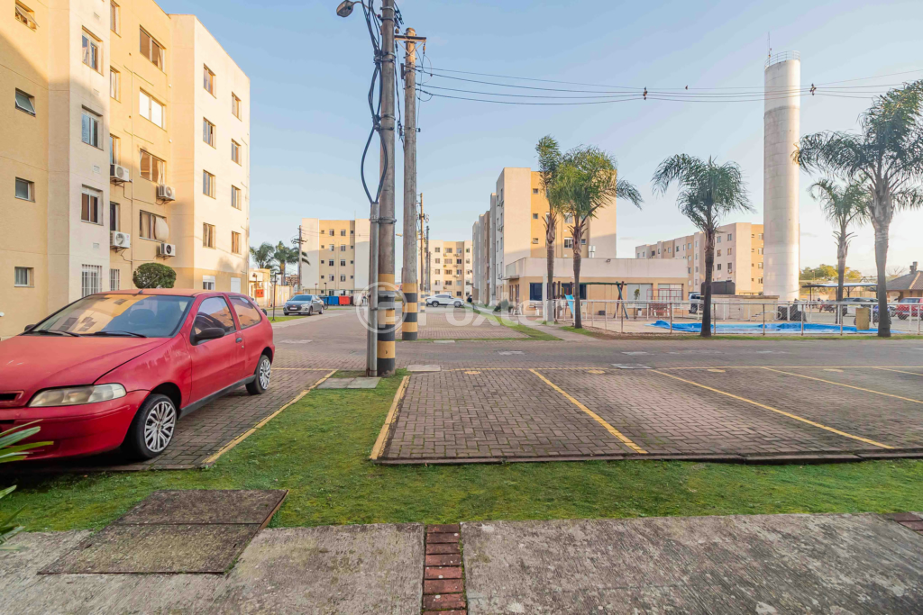 Apartamento à venda com 2 quartos, 43m² - Foto 3