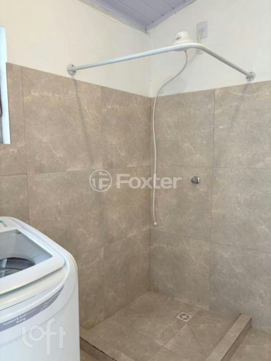Casa à venda com 3 quartos, 100m² - Foto 26