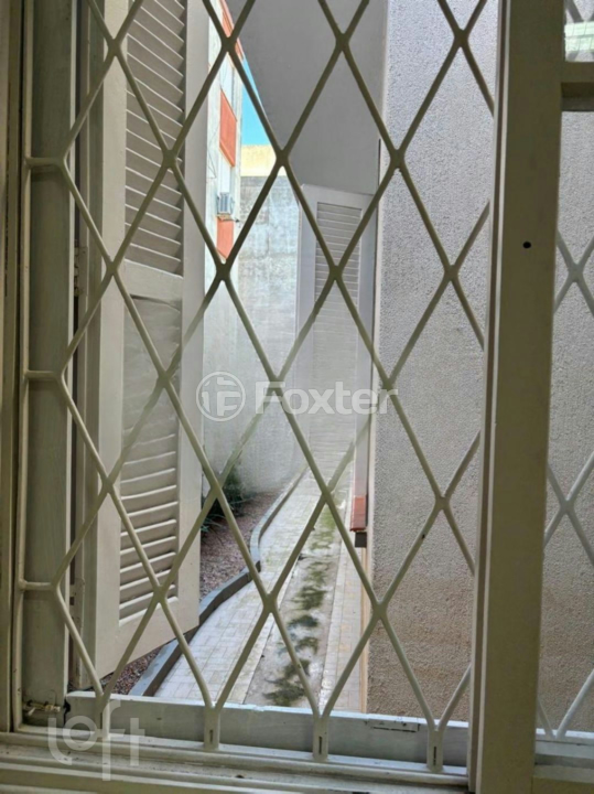 Casa à venda com 3 quartos, 100m² - Foto 12