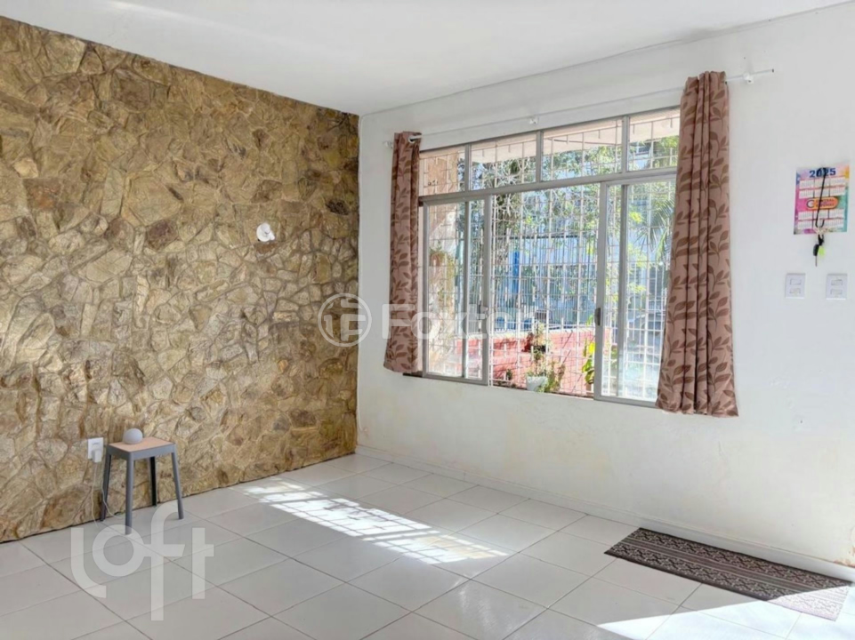 Casa à venda com 3 quartos, 100m² - Foto 8