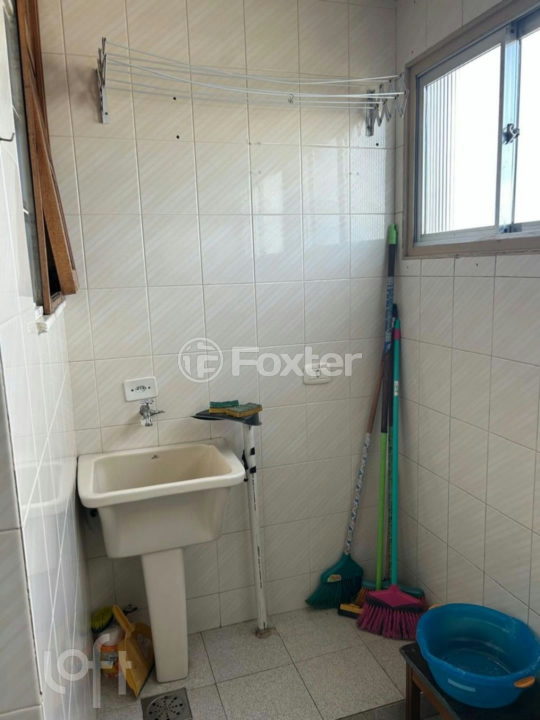 Apartamento à venda com 3 quartos, 69m² - Foto 3