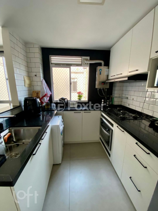 Apartamento à venda com 2 quartos, 41m² - Foto 4