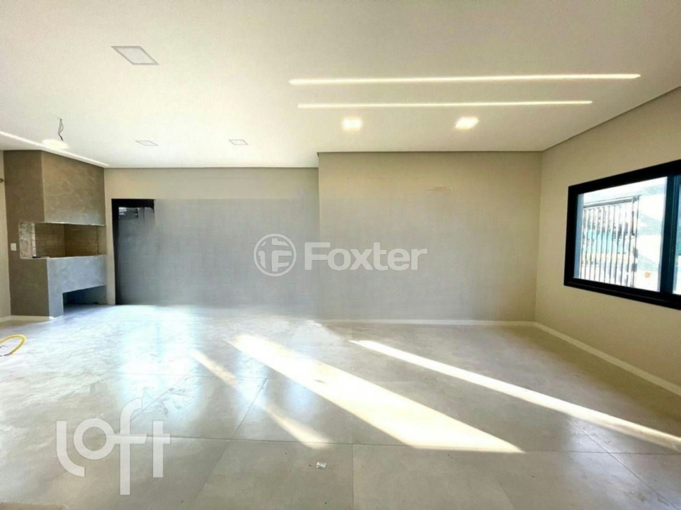 Casa à venda com 3 quartos, 113m² - Foto 3