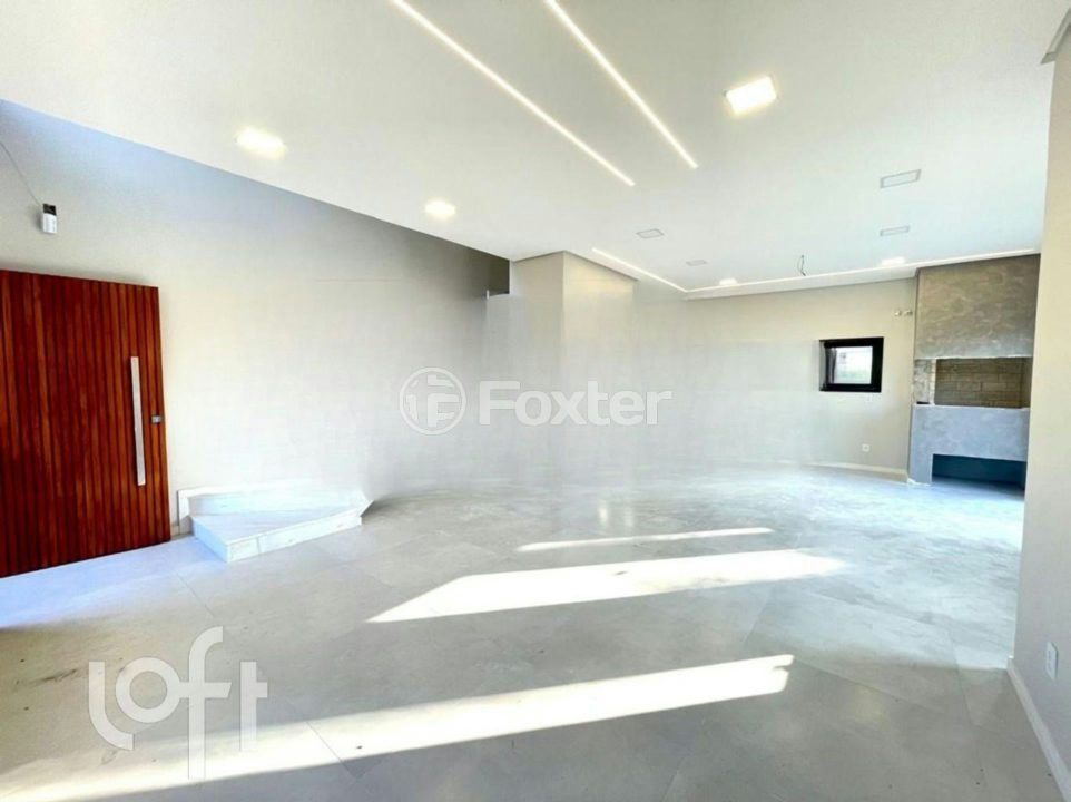 Casa à venda com 3 quartos, 113m² - Foto 2
