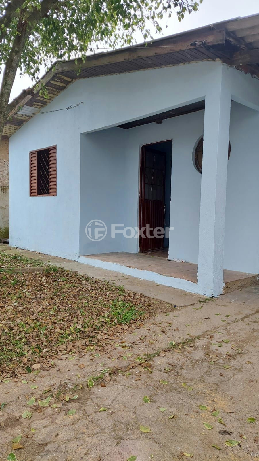 Casa à venda com 2 quartos, 70m² - Foto 1