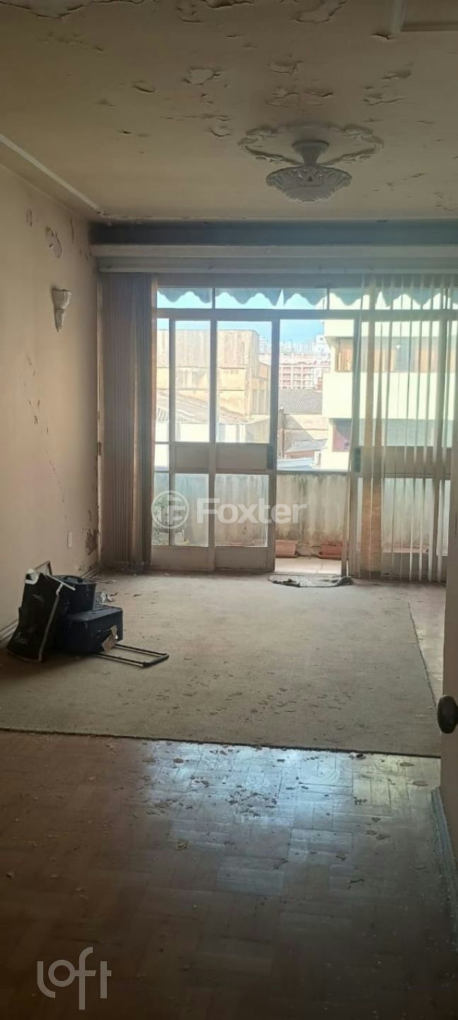 Apartamento à venda com 3 quartos, 139m² - Foto 4