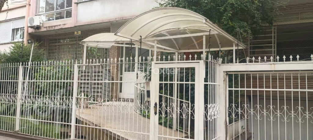 Apartamento à venda com 3 quartos, 139m² - Foto 1