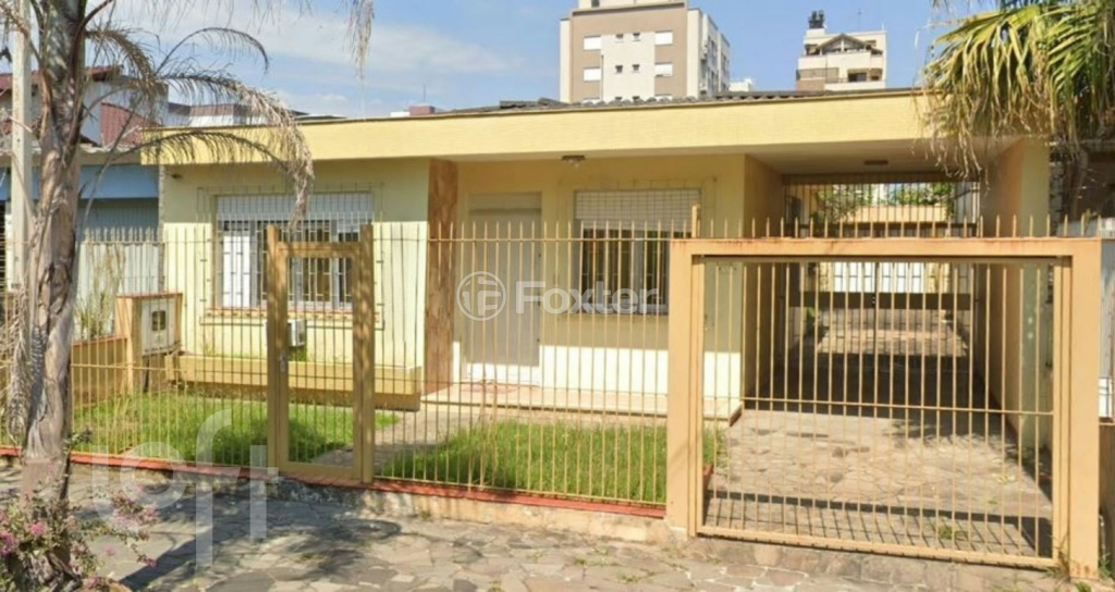 Casa à venda com 3 quartos, 180m² - Foto 1