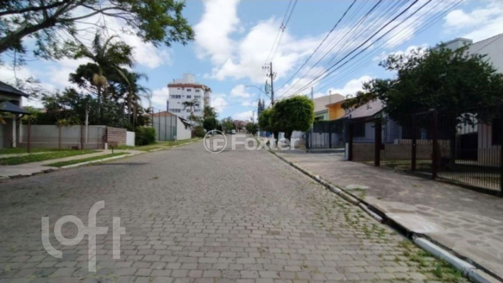 Casa à venda com 4 quartos, 250m² - Foto 19